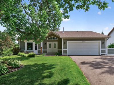 9391 Newcastle Rd, Woodbury, MN, 55125