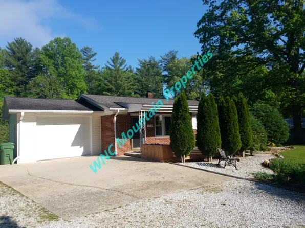 125 Saint John Rd, Fletcher, NC 28732