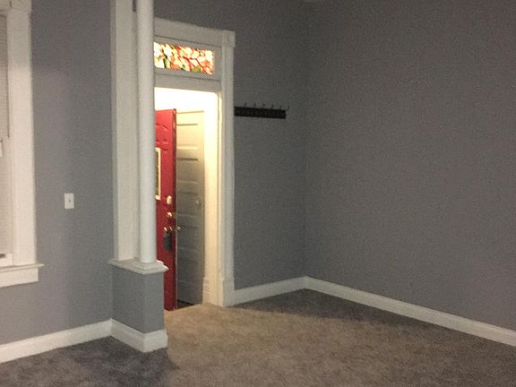 2nd image of 112 W 19th Ave