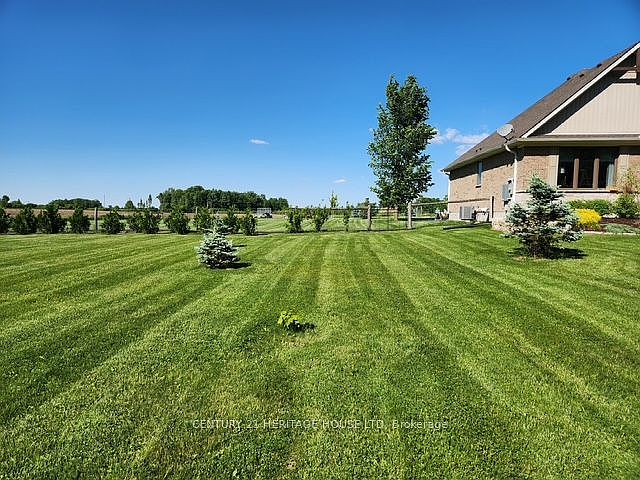 2nd image of 10286 Ford Rd