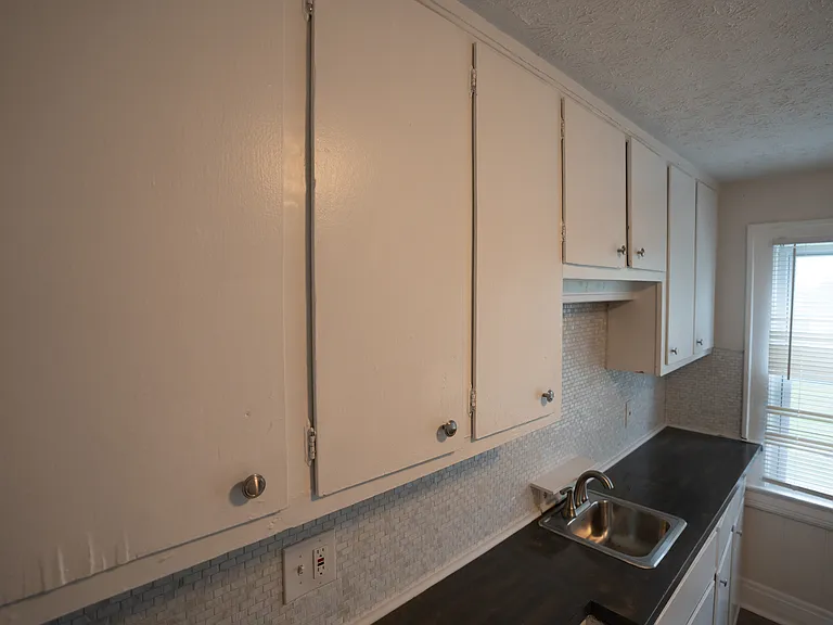 3659 E 131st St #C — Photo 25