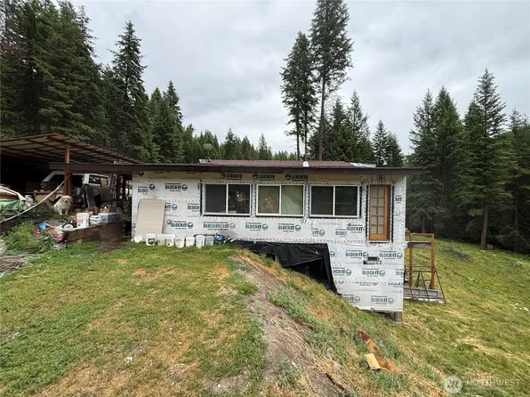 154 W Cougar Creek Road, Wauconda, WA 98859