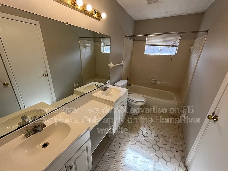 2224 W Aberdeen Dr — Photo 16