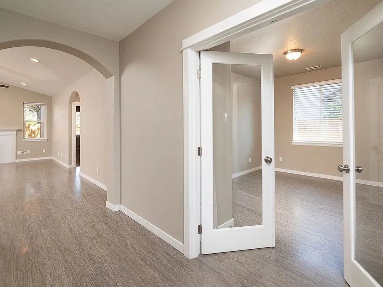 21142 Azalia Ave — Photo 10