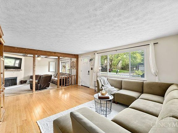 3rd image of 3490 Townsley Dr