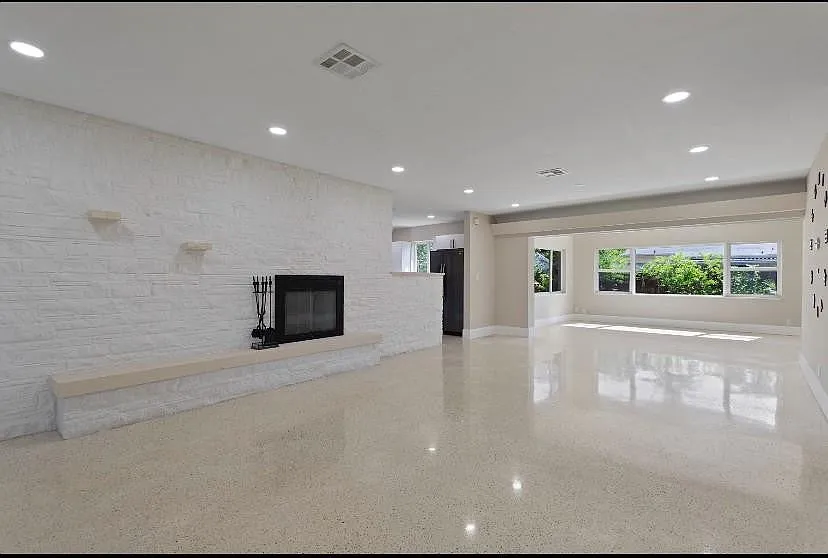 3 bed, 1676 sqft, $4,000 — Photo 4