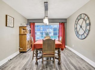 394 Rutherford Ave, Franklin, NJ 07416