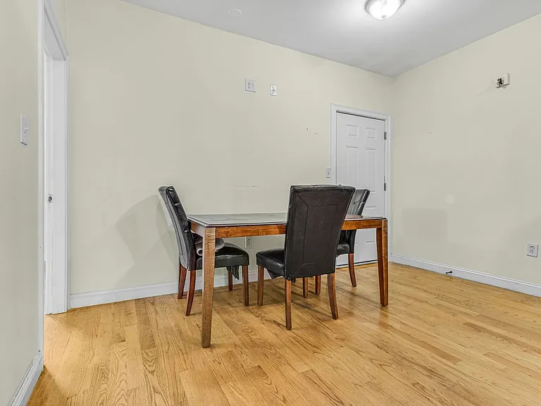 48 Dudley Pl #2 — Photo 5