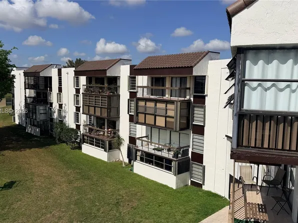 1300 SW 122nd Ave APT 416-2, Miami, FL 33184