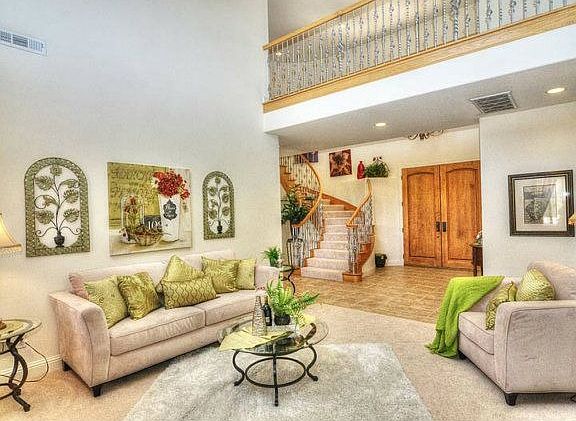 4th image of 2631 Gayley Pl