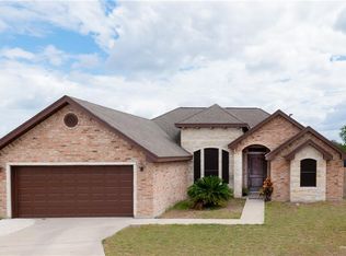 520 Happy Valley Dr, Edinburg, TX 78539