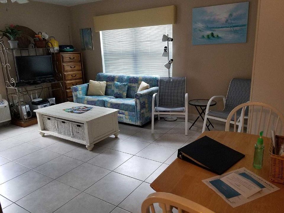 1st image of 10540 Gulf Shore Dr APT 201