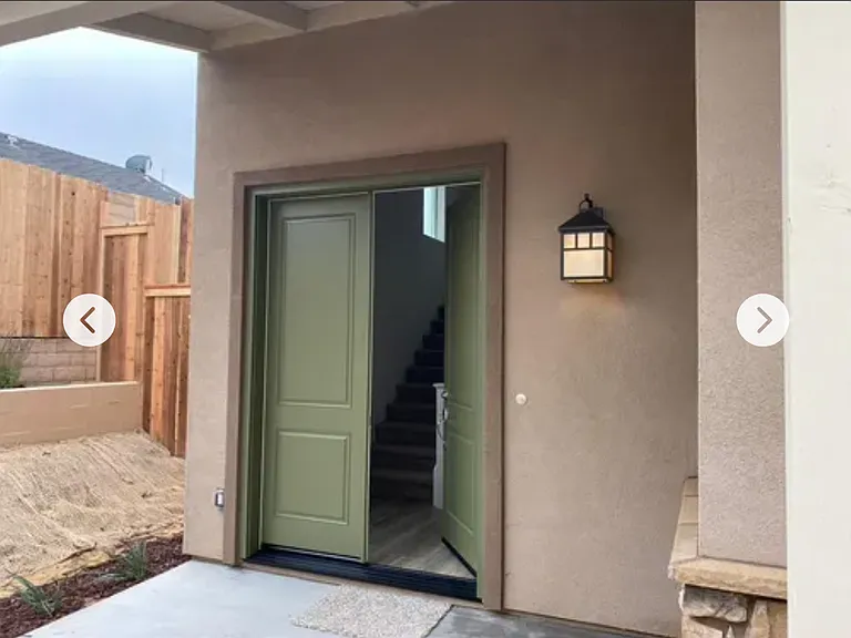 1357 Crystal Cove Cir — Photo 2