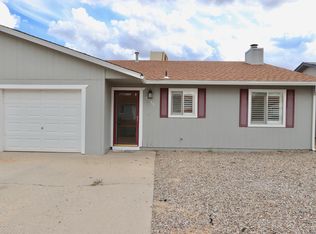 5555 Beech St, Farmington, NM 87402