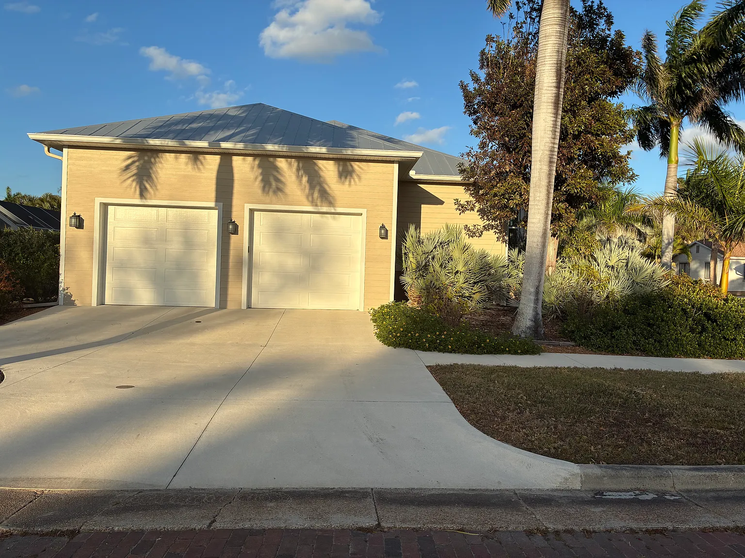 3 bed, 1686 sqft, $2,900 — Photo 2