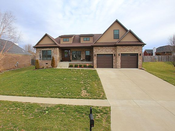 2nd image of 2810 Brassfield Cir