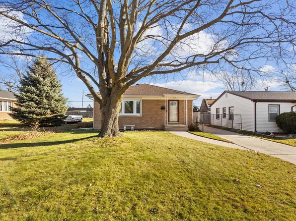 2401 Russet STREET, Racine, WI 53405