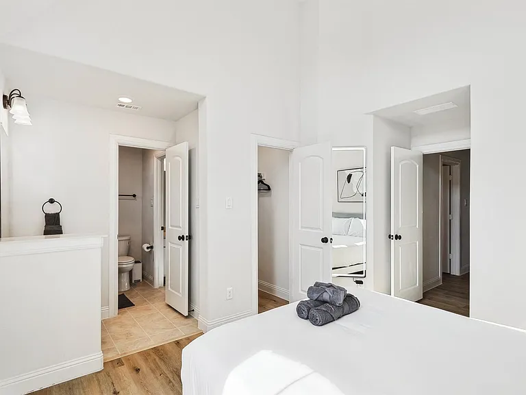 2338 Perdue Ave — Photo 29
