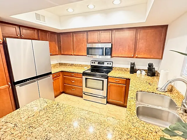 12212 N Paradise Village Pkwy S #14 — Photo 7