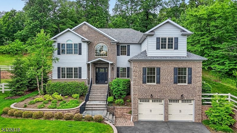 1st image of 74 Haggerty Dr