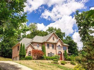 120 Oakhurst Dr, Mcmurray, PA