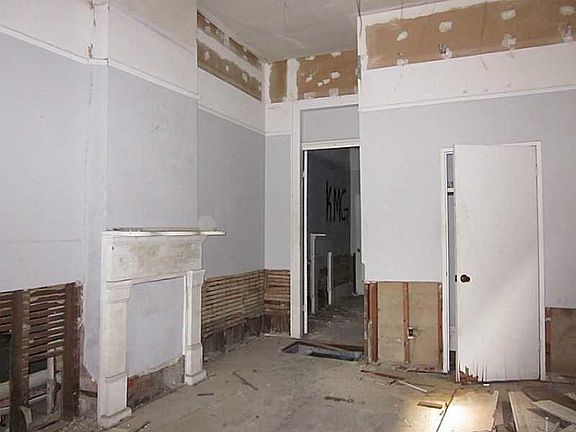 4th image of 3134 N Villere St