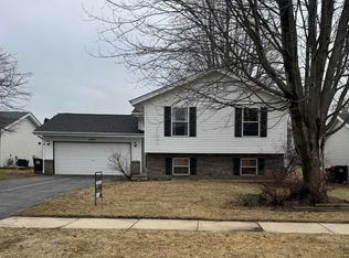 6371 Tramore Ln, Rockford, IL 61107