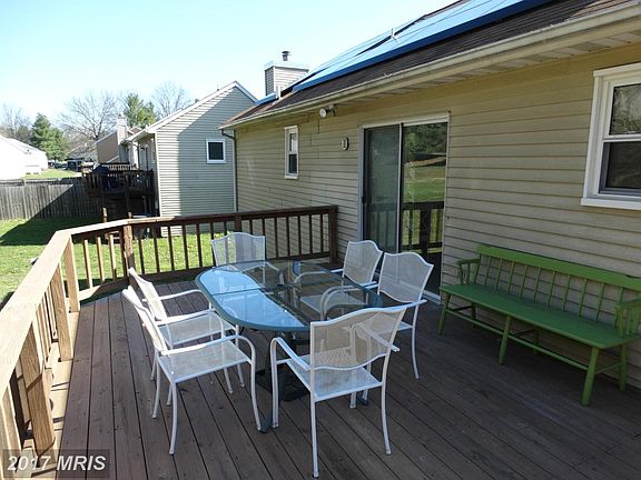 3rd image of 1228 Caldwell Ct N