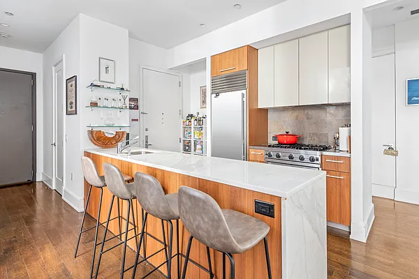 Rented by Compass | media 2