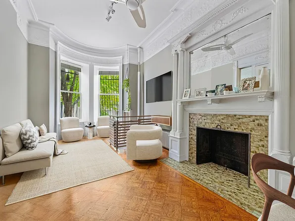 61 W 88th St APT 1F, New York, NY 10024