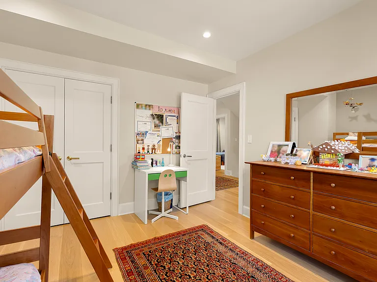 2952 Macomb St NW — Photo 62