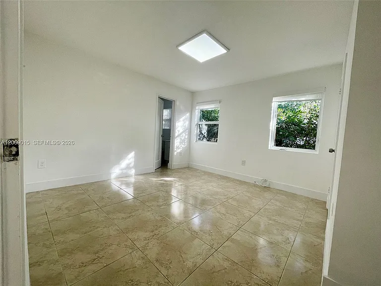 1322 SE 1st Ave — Photo 20