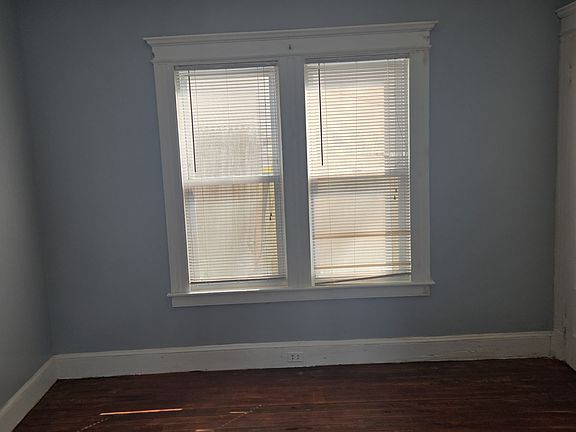 5th image of 73 Wolcott St #1
