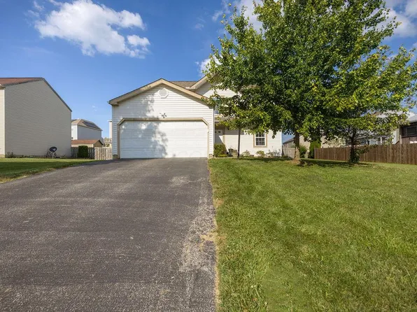 1049 Legacy Ln SW, Pataskala, OH 43062