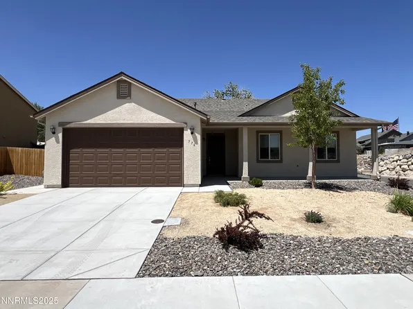 576 Country Hollow Dr, Fernley, NV 89408