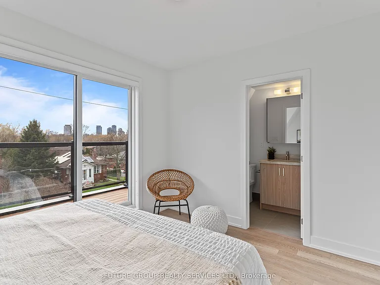 15 Acorn Ave #3 — Photo 27