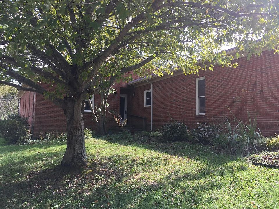 1st image of 374 Garden Point Dr