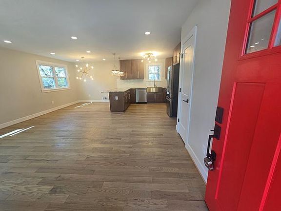 2nd image of 11300 Cheryl Dr