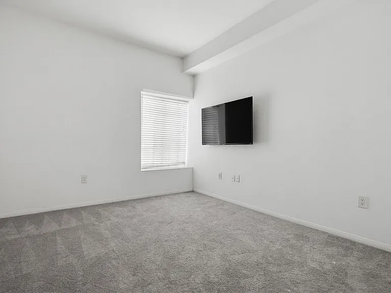 1333 8th Ave #1 — Photo 38