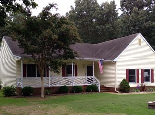 7868 Terrapin Cove Rd, Gloucester Point, VA 23062