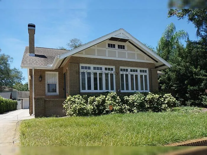 4108 W Azeele St — Photo 1