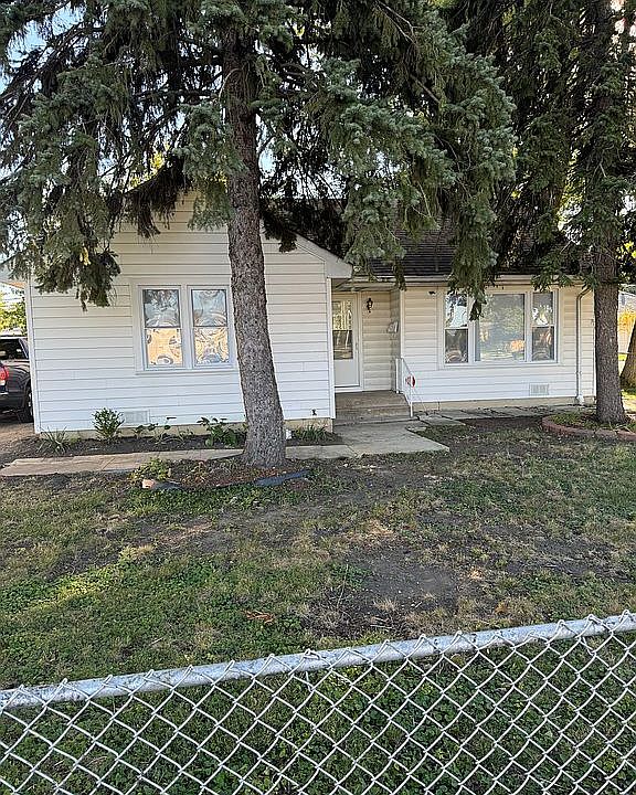 1st image of 8053 S Sayre Ave