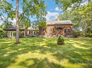 567 Forest St, Dunstable, MA 01827