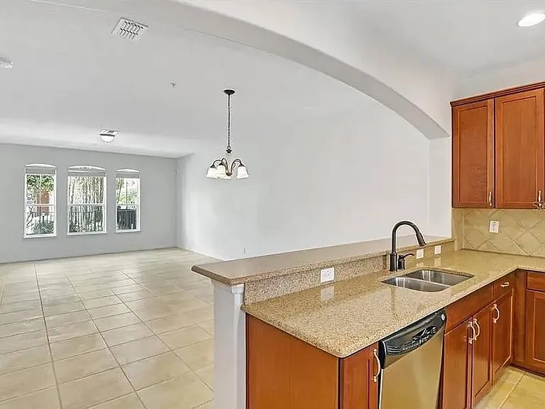 12232 Triton Ln #5 — Photo 4