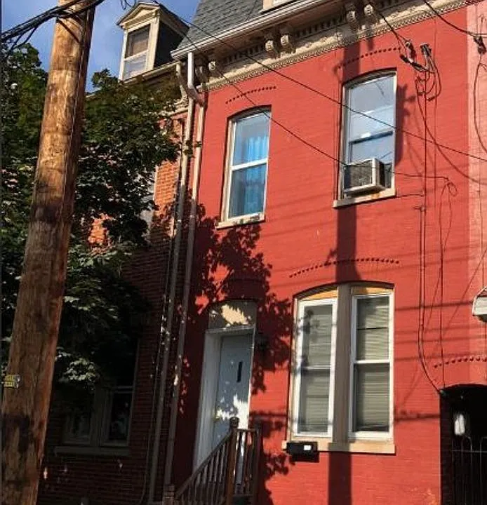 111 S Pershing Ave