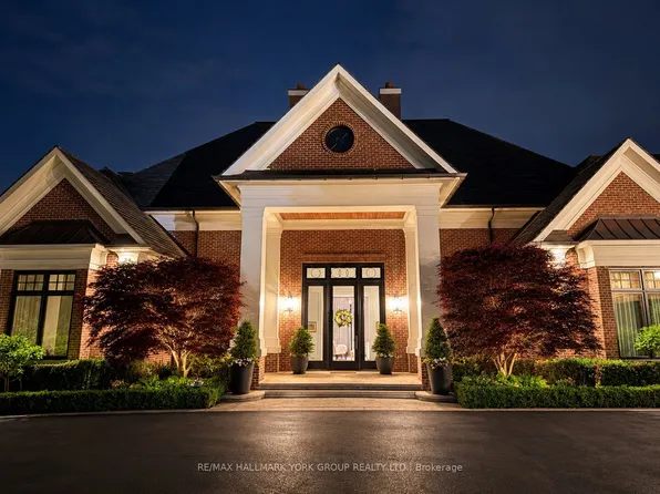 45 Adena Meadows Way, Aurora, ON L4G 7Y7