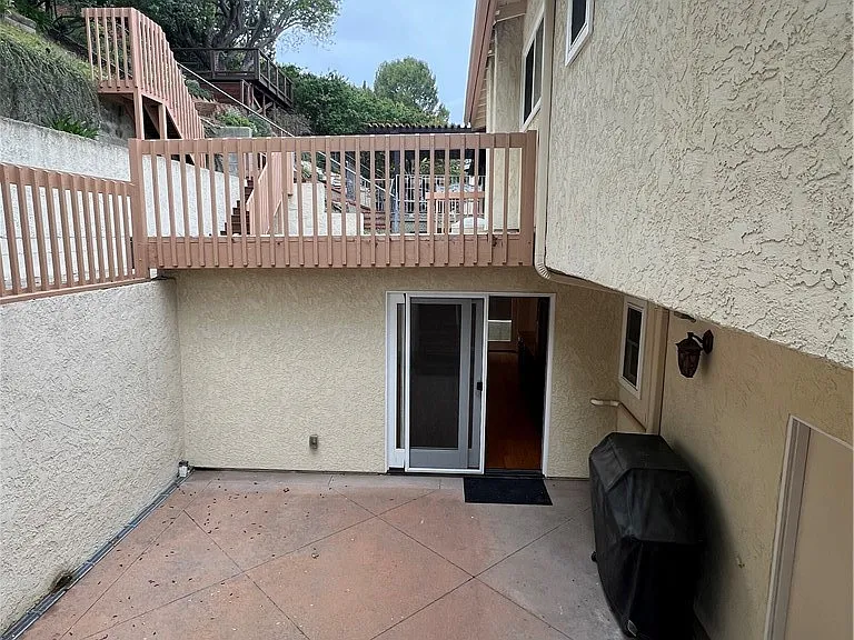 4016 Mesa St — Photo 28