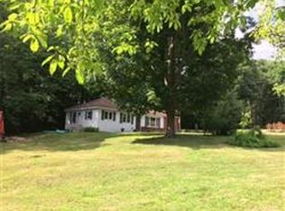 716 New Ipswich Rd, Ashby, MA 01431