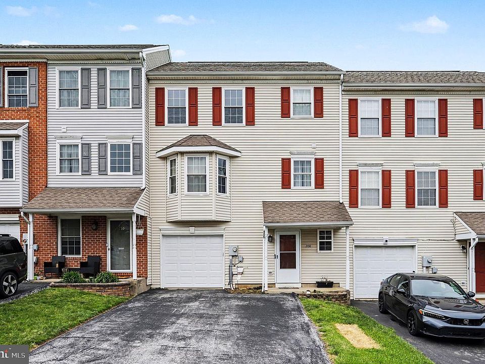 1st image of 208 Country Ridge Dr