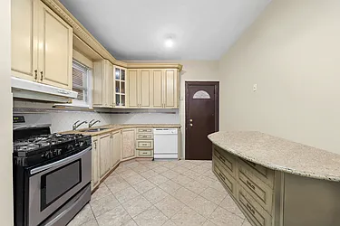 Rented by Bedford Brownstone Realty